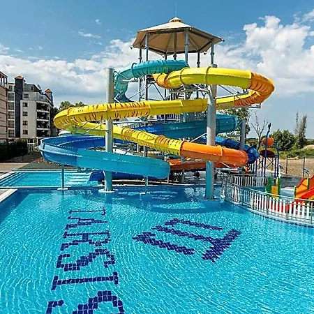 Tarsis Club And Aquapark