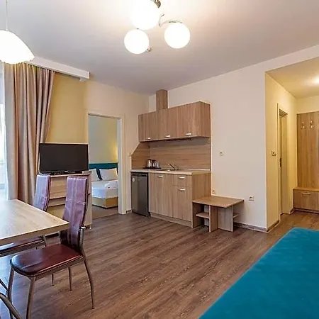 Tarsis Club And Aquapark 4* Nessebar