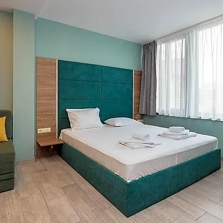 Tarsis Club And Aquapark Готель 4*